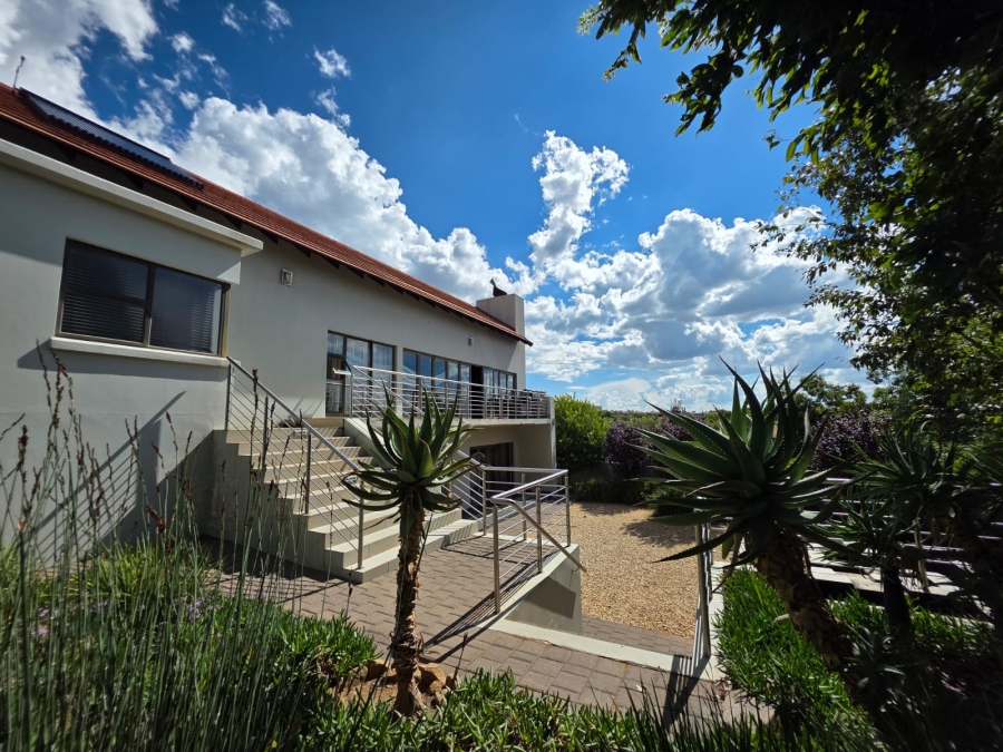 4 Bedroom Property for Sale in Woodland Hills Free State